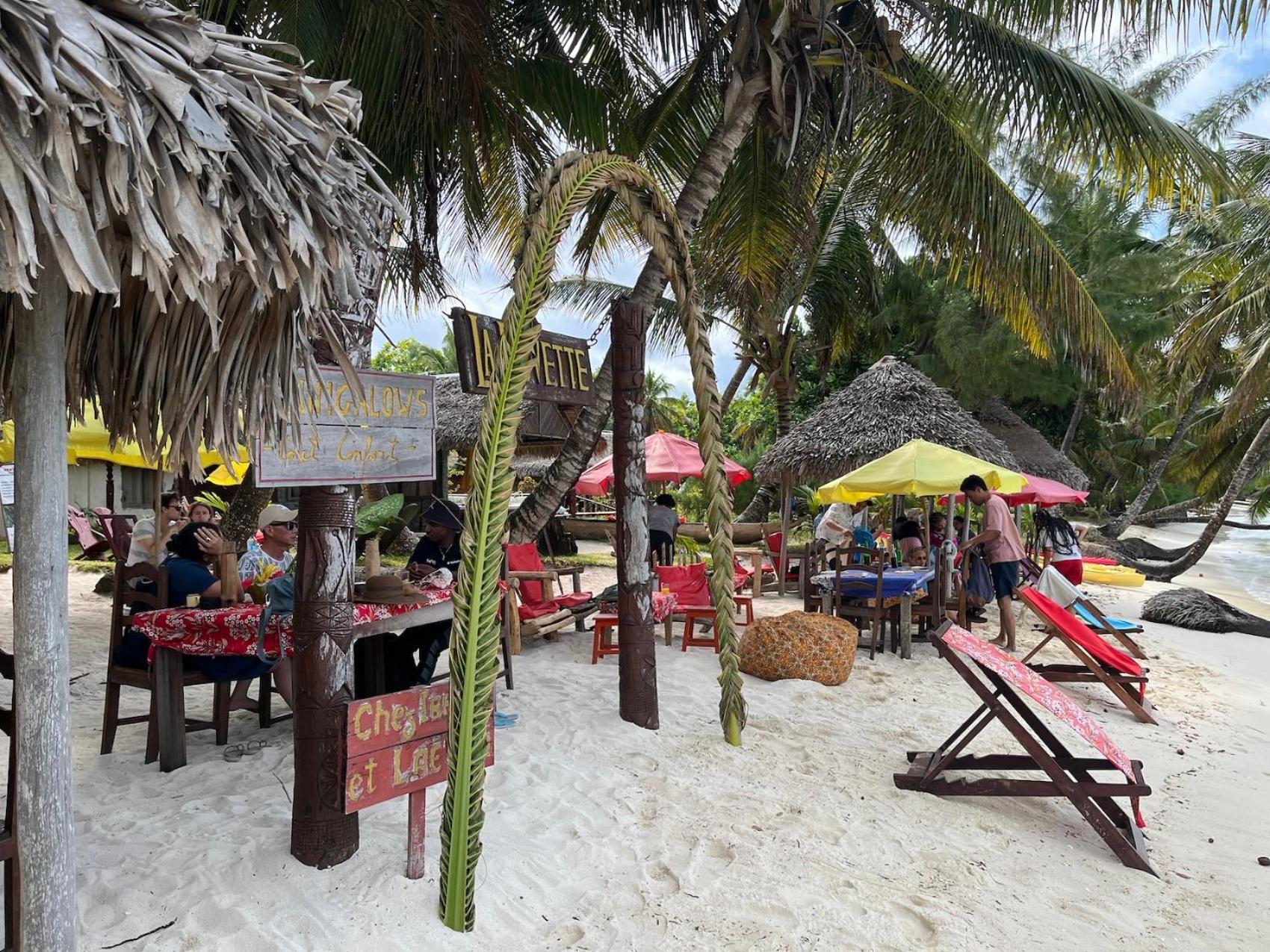 La Buvette Hotel Ile aux Nattes Eksteriør billede