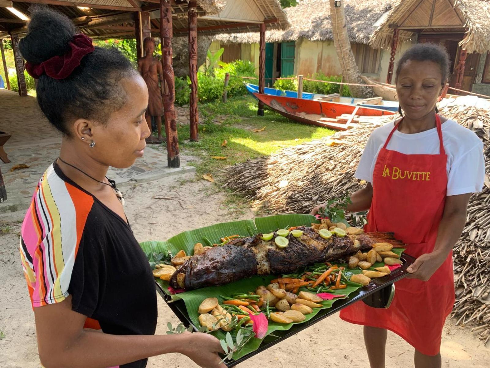 La Buvette Hotel Ile aux Nattes Eksteriør billede